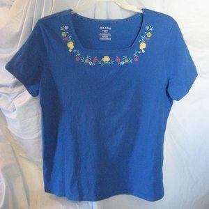 White Stag Blue Shirt with Flower Detail XXl (20)